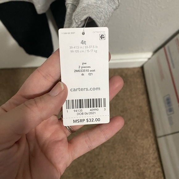 Brand New 4T Boys Outfit - Picture 2 of 4